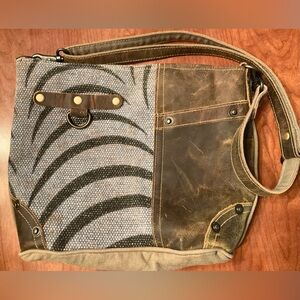 Myra Bag Crossbody Purse